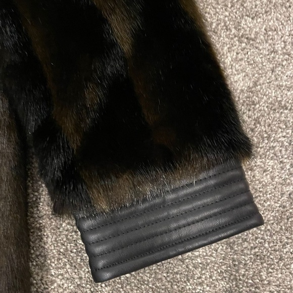 trf outerwear - Brown Faux Fur Coat - Size US XXL - Picture 3 of 3